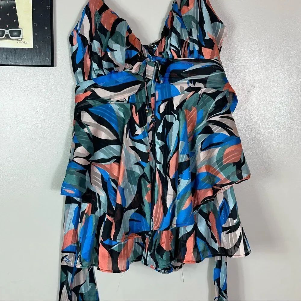 Colorful Leaf Print Romper - Picture 4 of 9